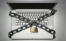 Kejahatan Cyber Tiap Sembilan Menit